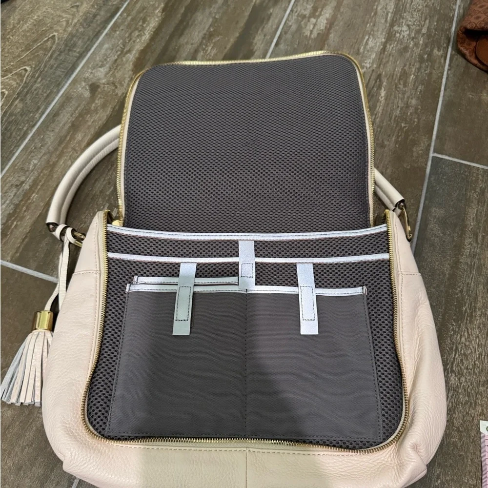 G.I.L.I. Cream Shoulder Bag with Flap Closure and Tassel